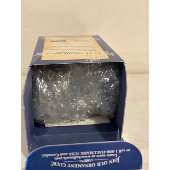 Hallmark Pop! Goes The Santa Ornament 2004 Jack-in-the-Box Music QX8411 NIB - Picture 10 of 15